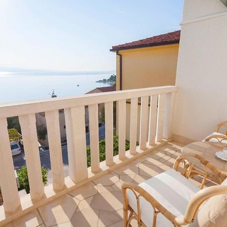 Guest House Ivan Ledic Brela Exterior photo